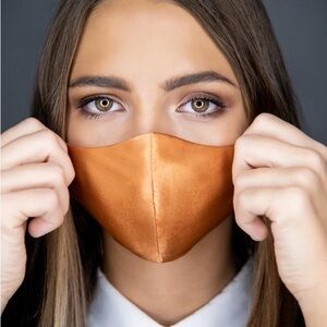 Light brown/Orange Face Mask
